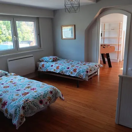 Appartement Superbe Au Centre De Avec 3 *