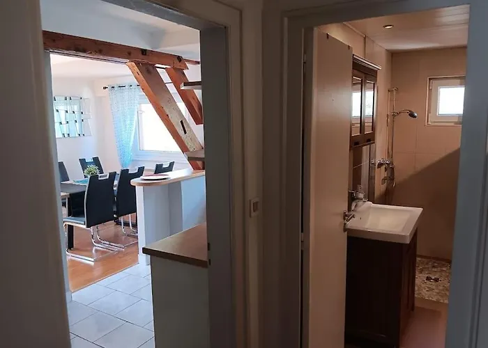 Superbe Au Centre De Avec 3 *