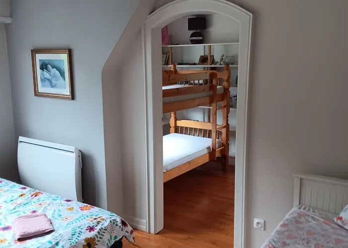 Superbe Au Centre De Avec 3 * קייסרסברג