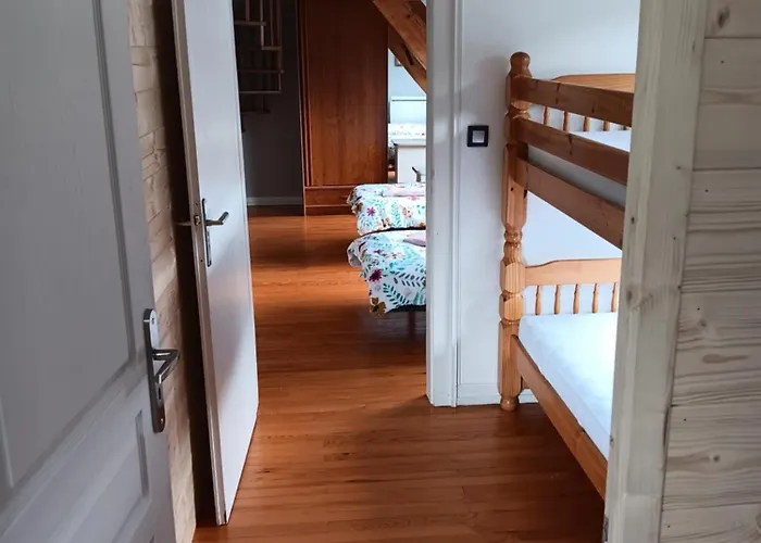 Superbe Au Centre De Avec 3 דירה